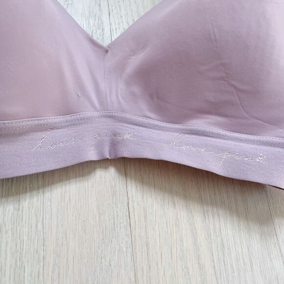 BUY 1 GET 1 FREE Victorias Secret 36DDD wear everywhere lightly lined wire free - Picture 3 of 9